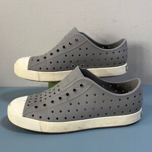 Native Junior Slip on and Gray & White Perforated Sneakers J3